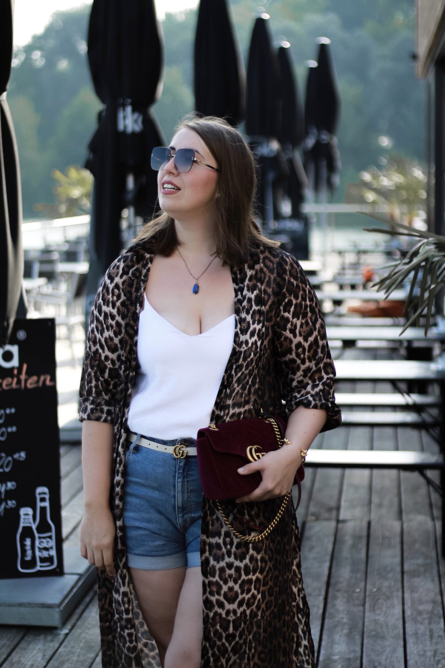 Miss-Suzie-Loves-Leopard-Kimono-Jeans-Shorts-Gucci-Velvet-Marmont-Plussize-Blogger-Susanne-Heidebach-Fashionblogger-Bodypositivity
